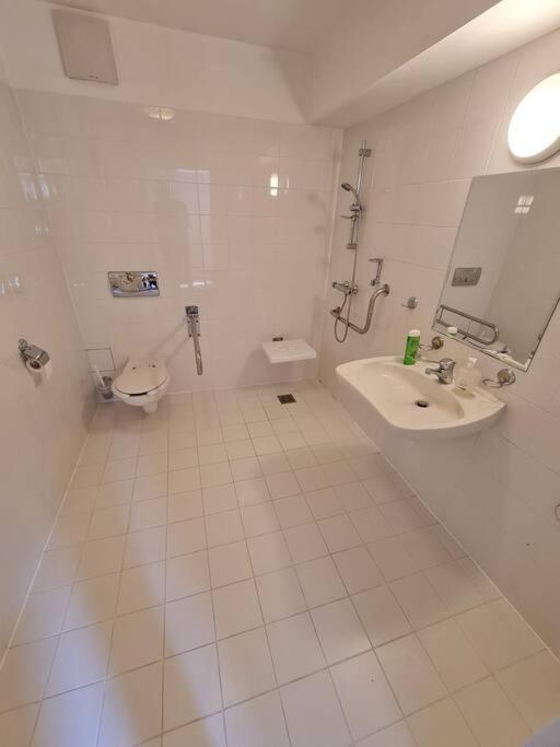 10Q - Z6 Apartment 201 วอร์ซอ ภายนอก รูปภาพ